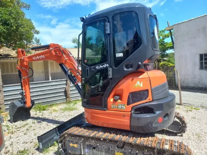Mini escavadeira kubota giro zero esteira de aço