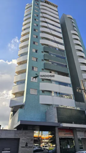 Cobertura Duplex à Venda no Edifício Torre de Queluz Maringá/PR