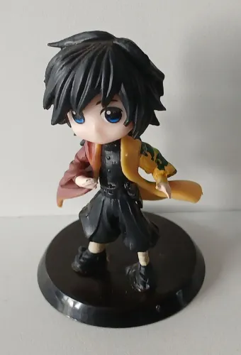 BONECO ACTION FIGURE MINIATURA DEMON SLAYER GIYU TOMIOKA