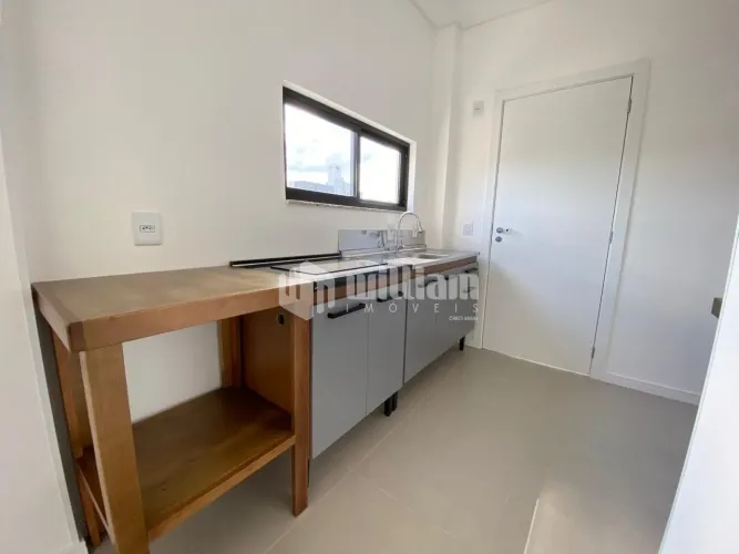 APARTAMENTO SEMI MOBILIADO COM 1 QUARTO PARA LOCAÇÃO - SANTA TEREZINHA