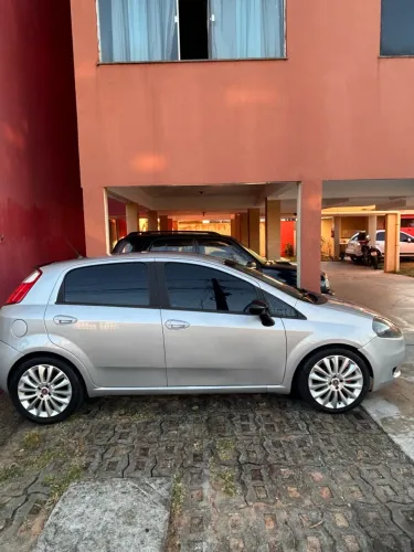 Fiat Punto Attractive 1.4 Fire Flex 8V 5P 2011