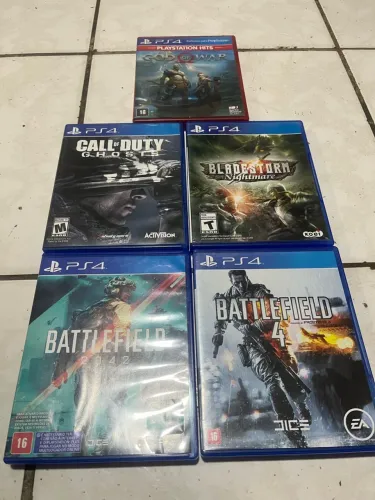 Lote de jogos de PS4