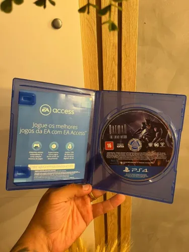 Batman: The Enemy Within Ps4
