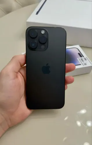 iPhone barato pra vender rápido 