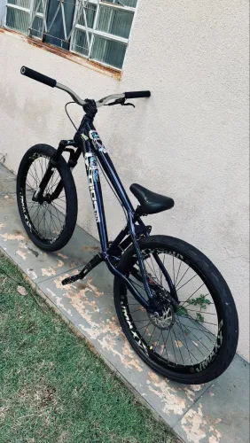 Vende-se bicicleta Gios br 4 trix 2026
