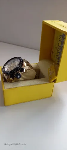 Vendo  ou troco relógio invicta original .