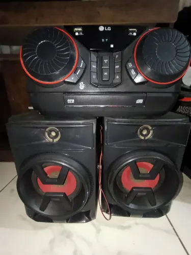 Som LG via bluetooth 220w