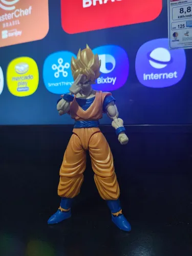 Goku Super Sayan - figure rise standard (model kit)