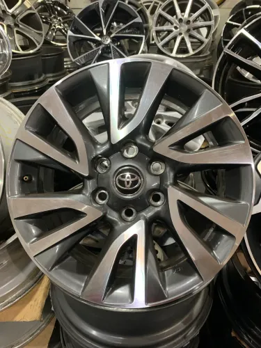 Rodas aro 18 Toyota Hilux SW4 6x139 Original