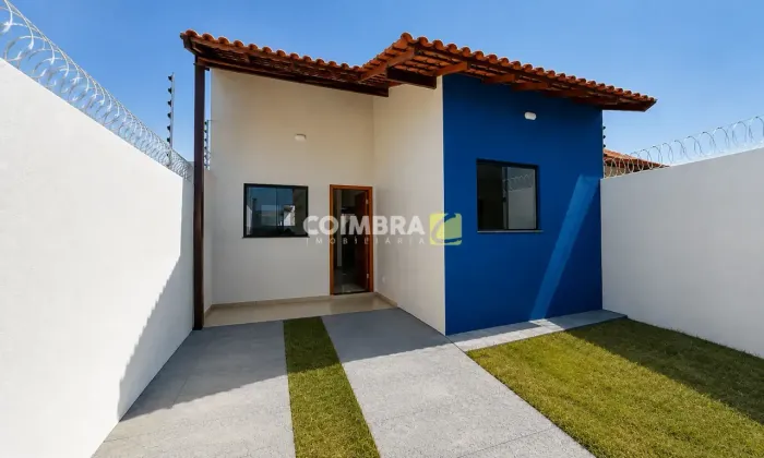 Seu lar no Alvorada: casa com suíte, churrasqueira gourmet e localização estratégica na Fe