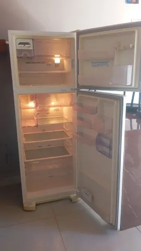 Geladeira em ótimo estado