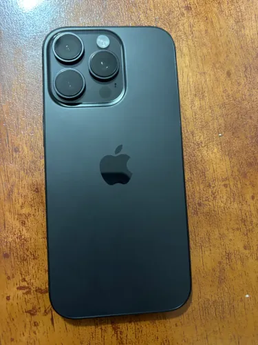 iPhone 16 pro 128gb bateria 100%