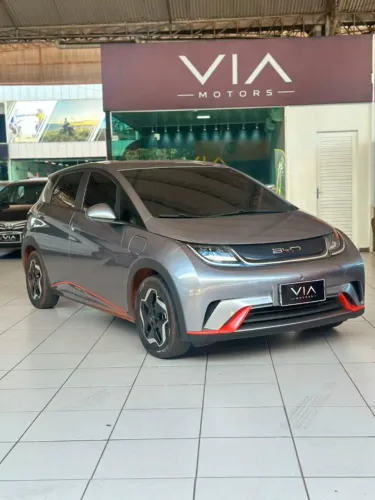 BYD Dolphin EV (Elétrico) 2025