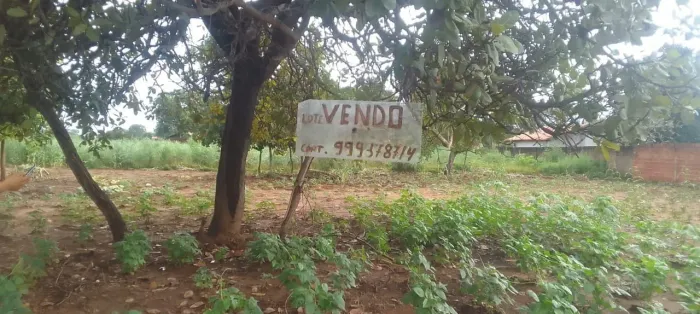 Lote a venda - Luzimangues