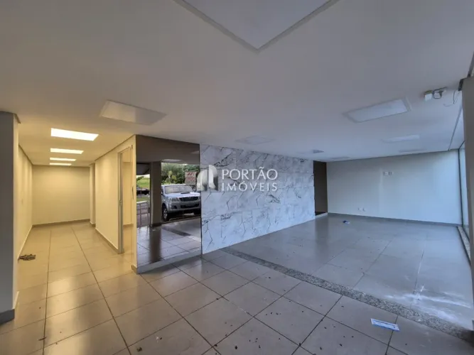 Ponto Comercial com 374 m² para locação na Av. Getúlio Vargas