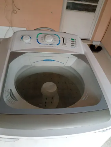 MÁQUINA DE LAVAR ROUPA ELETROLUX 12KG LT12F 