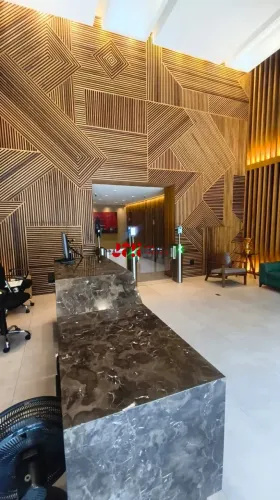 Sala comercial no Itaim Bibi - 150m², 03 banheiros, 08 vagas