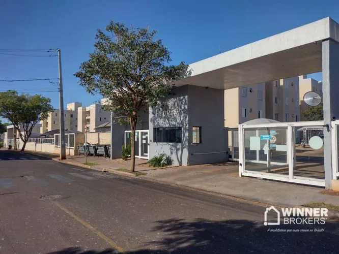 Apartamento com 2 dormitórios à venda, 52 m² por R$ 190.000,00 - Parque Industrial Um - Ma