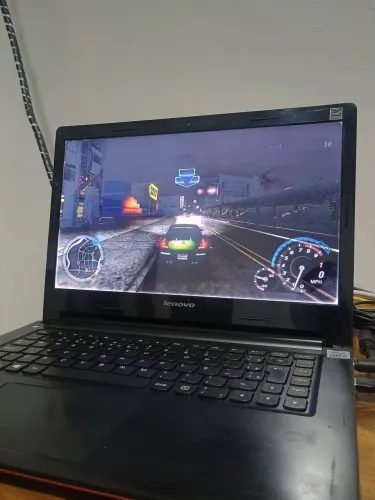 Notebook Lenovo Intel Core i3 + 4GB RAM + Jogos Leves / Estudos (10x s/ Juros)