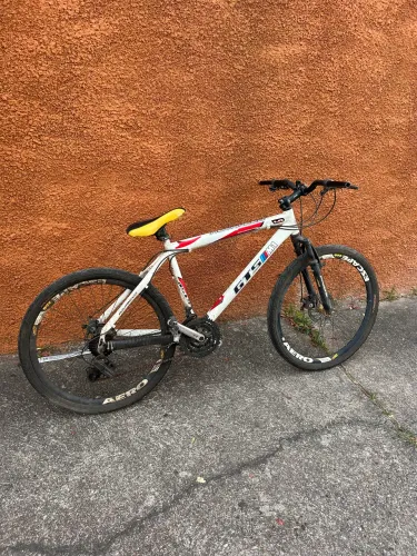 VENDO BIKE GTS M1 1.0 ARO26