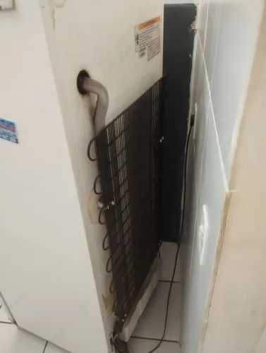 Vendo geladeira usada 110V
