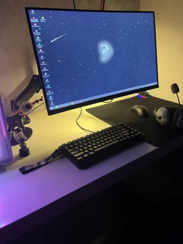 Monitor bright 27 polegadas, curvo, até 165hz