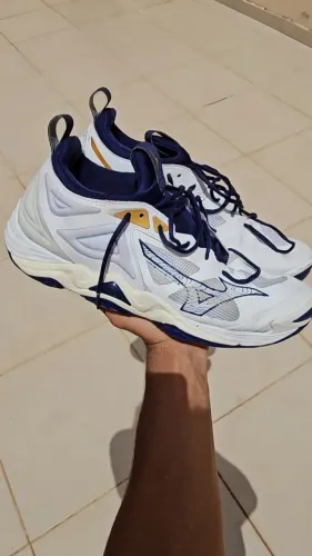 Mizuno wave momentum 2