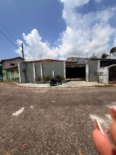 Vendo ou alugo em Salinas-PA