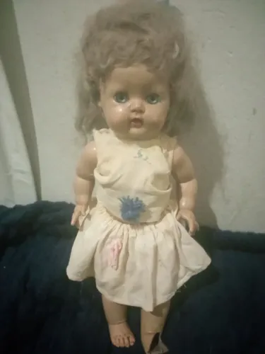 Boneca antiga trol