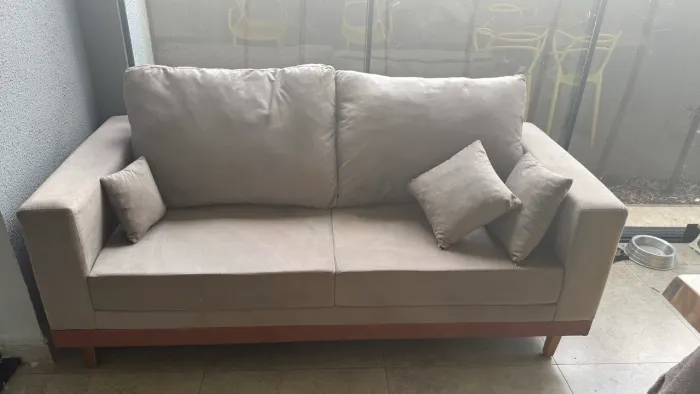 Sofá 3 lugares para sala de estar