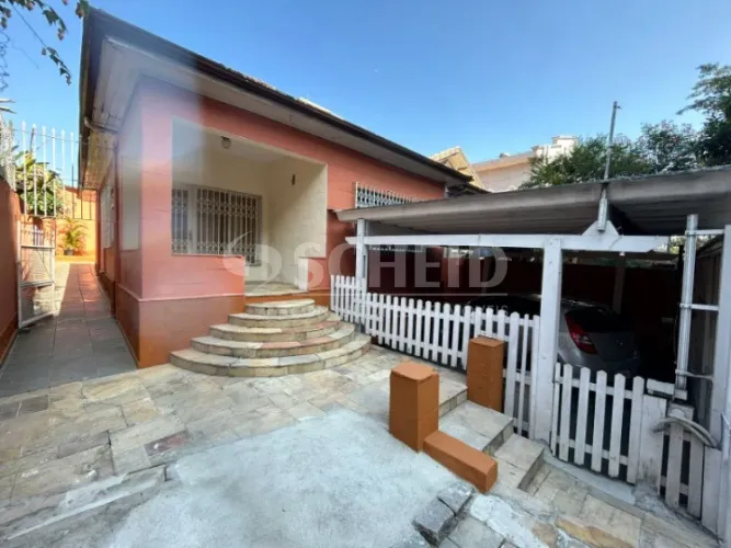 Casa Térrea Residencial 200m² de área útil, em Santo Amaro, 3 quartos, cozinha, quintal e