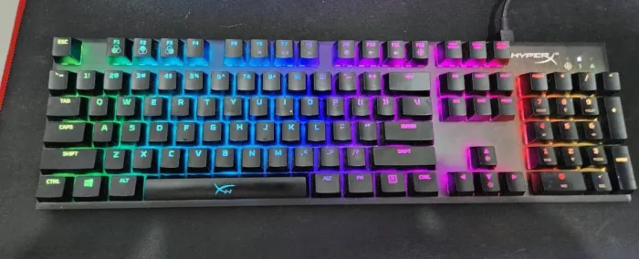 Teclado HyperX FPS Alloy RGB