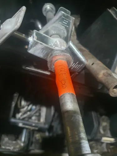 Eixo roda traseiro xre 300 original