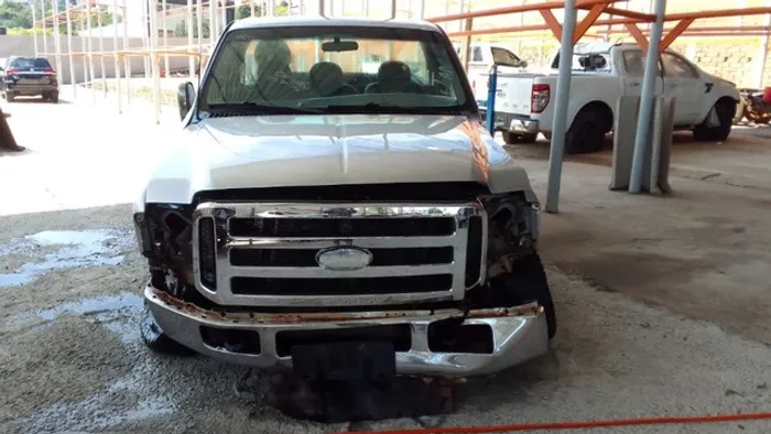 Ford F250 4Cilindros XL 2007 Diesel 203cvs 4X2 - Vendida em Peças 