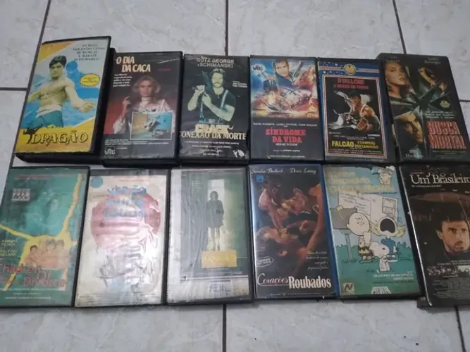 12 fitas filmes k7,