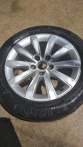 Roda Vw Jetta 205/55 R 16 2011