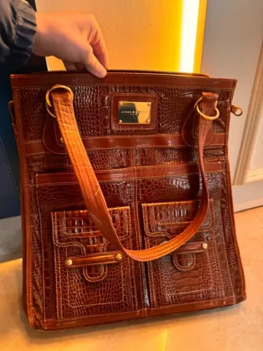 Bolsa de Grife Jorge Bischoff (Estilo Croco couro)