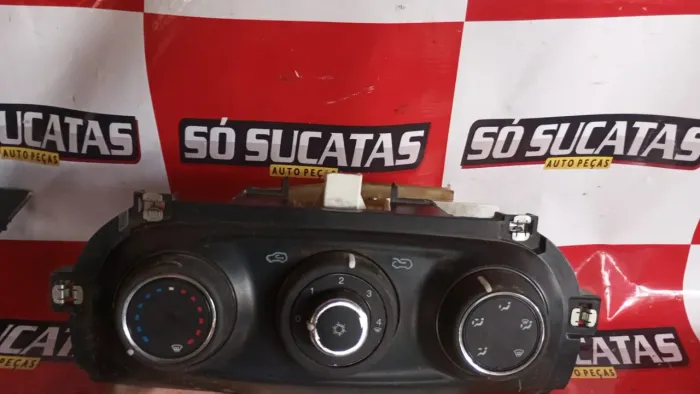 Comando de ar Fiat Strada 2021/2024