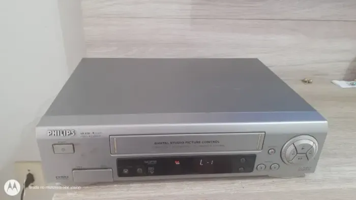 Video Cassete Philips vr410   4 cabeças  turbo driver