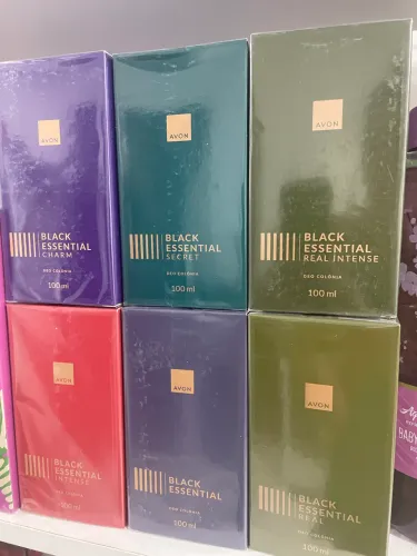 Perfume Black essential Avon intense,real ,charm