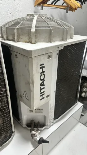 Ar condicionado 36 mil BTUS HITACHI