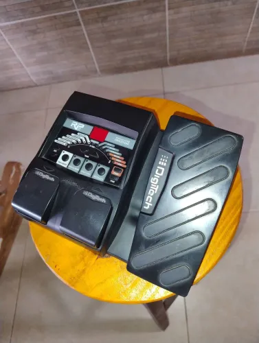 Pedal de Guitarra Digitech RP-90