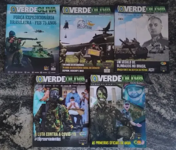 Revistas Verde-Oliva - Exército Brasileiro em ótimo estado de conservação.