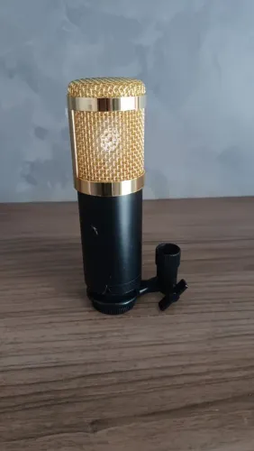 Microfone Condensador para Home Estúdio 