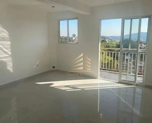 Cobertura 118m² à Venda em Guarulhos com Suíte, Ofurô e 2 Vagas de Garagem