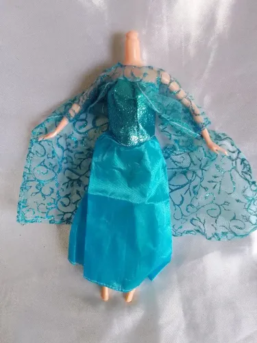 Vestido  para boneca Elza frozen não  original