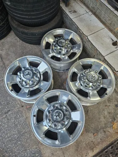 Rodas Originais Cromadas Dodge Ram