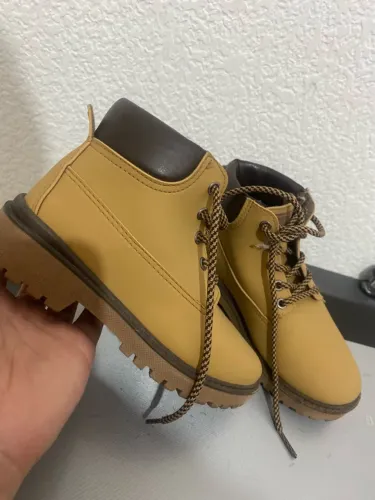 Bota infantil molekinho