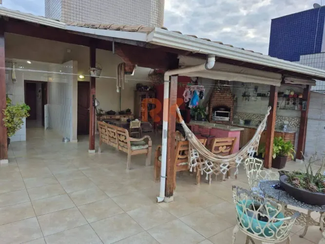 Cobertura Linear à venda com 3 quartos, 3 banheiros, 1 suíte e 2 vagas no bairro Castelo, 