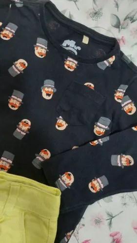 Camiseta Infantil com Estampa Divertida